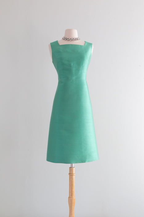 Sophisticated 1960's Shantung Silk Dress & Jacket in Bottle Green / Me Xtabay Vintage Sophisticated 1960's Shantung Silk Dress & Jacket in Bottle Green / Me Xtabay Vintage