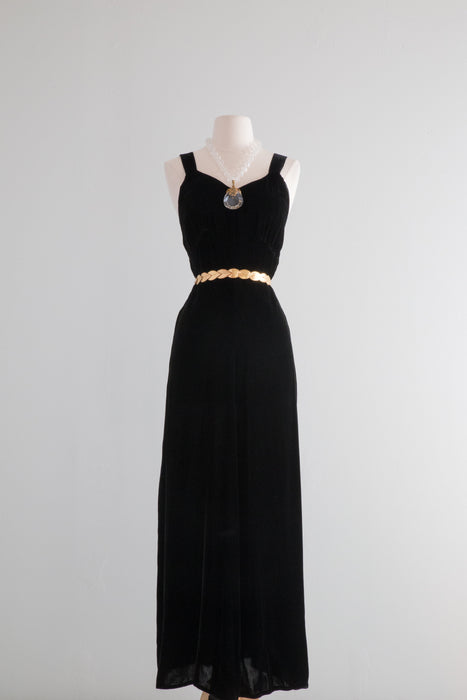 Elegant 1930's Black Silk Velvet Madame X Evening Gown / Sm Xtabay Vintage Elegant 1930's Black Silk Velvet Madame X Evening Gown / Sm Xtabay Vintage