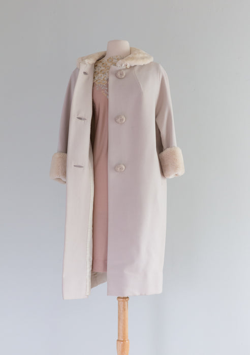 1960's Oyster & Pearl Wool Cocoon Coat With Beaver Collar & Cuffs / ML