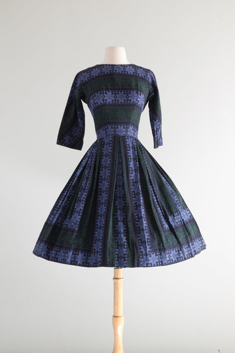 Darling 1950's Miss Trude Jr. Cotton Snowflake Dress / Waist 26