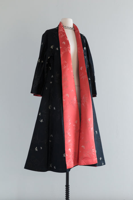 Fabulous 1950's Reversible Chinese Silk Evening Coat in Red and Black / Medium