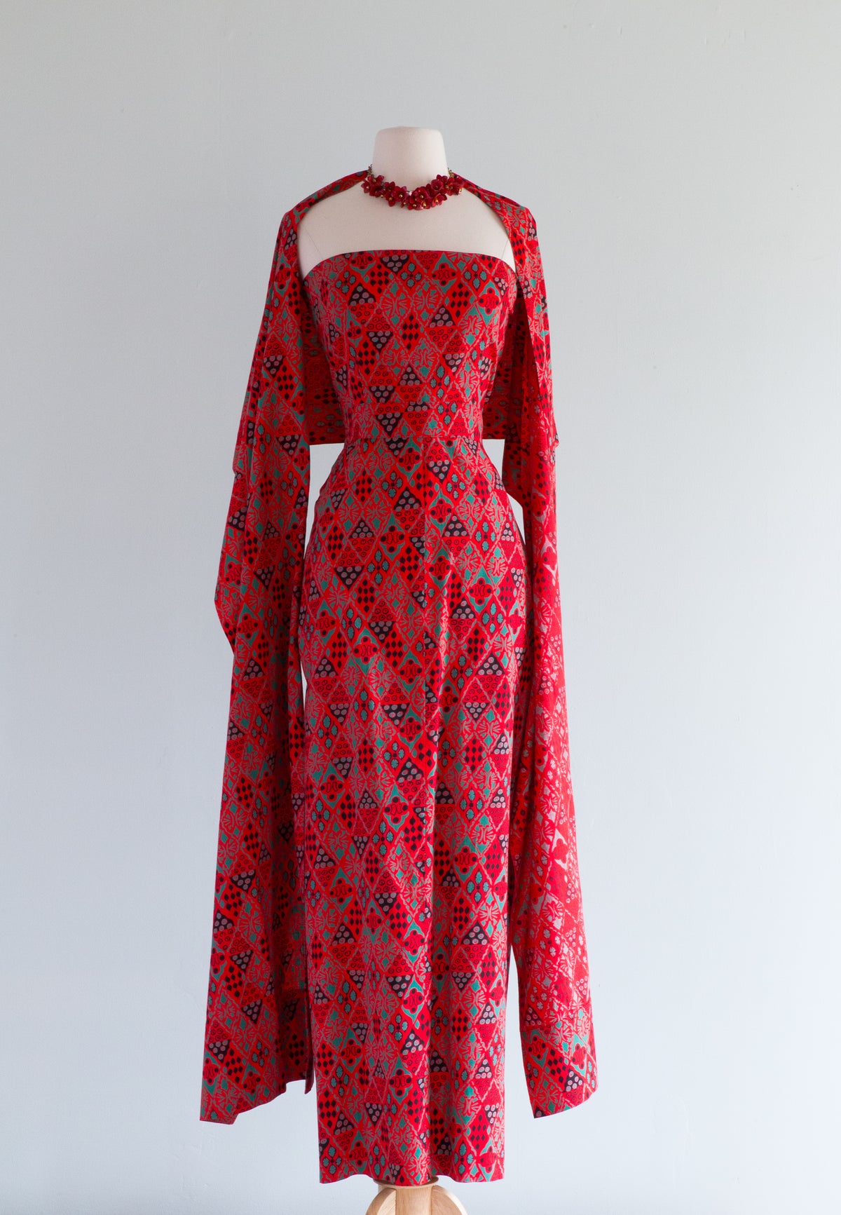 Glamorous 1940 s Red Green Cotton Gown And Wrap Small Xtabay Vintage glamorous-1940-s-red-green-cotton-gown-and-wrap-small-xtabay-vintage