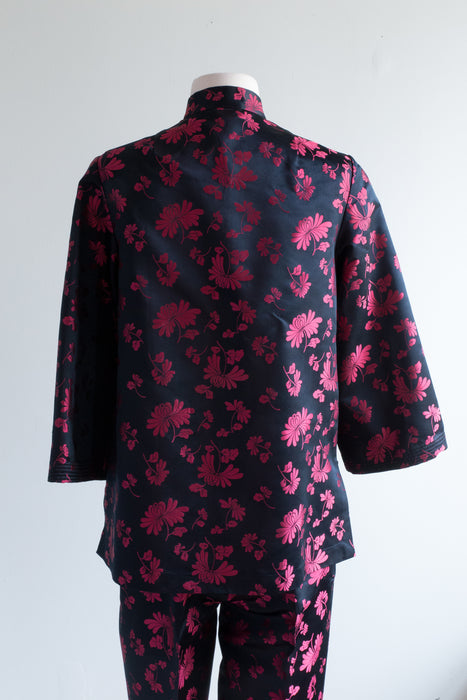 Chic 1960's Dynasty Silk Loungewear Two Piece Set / Small