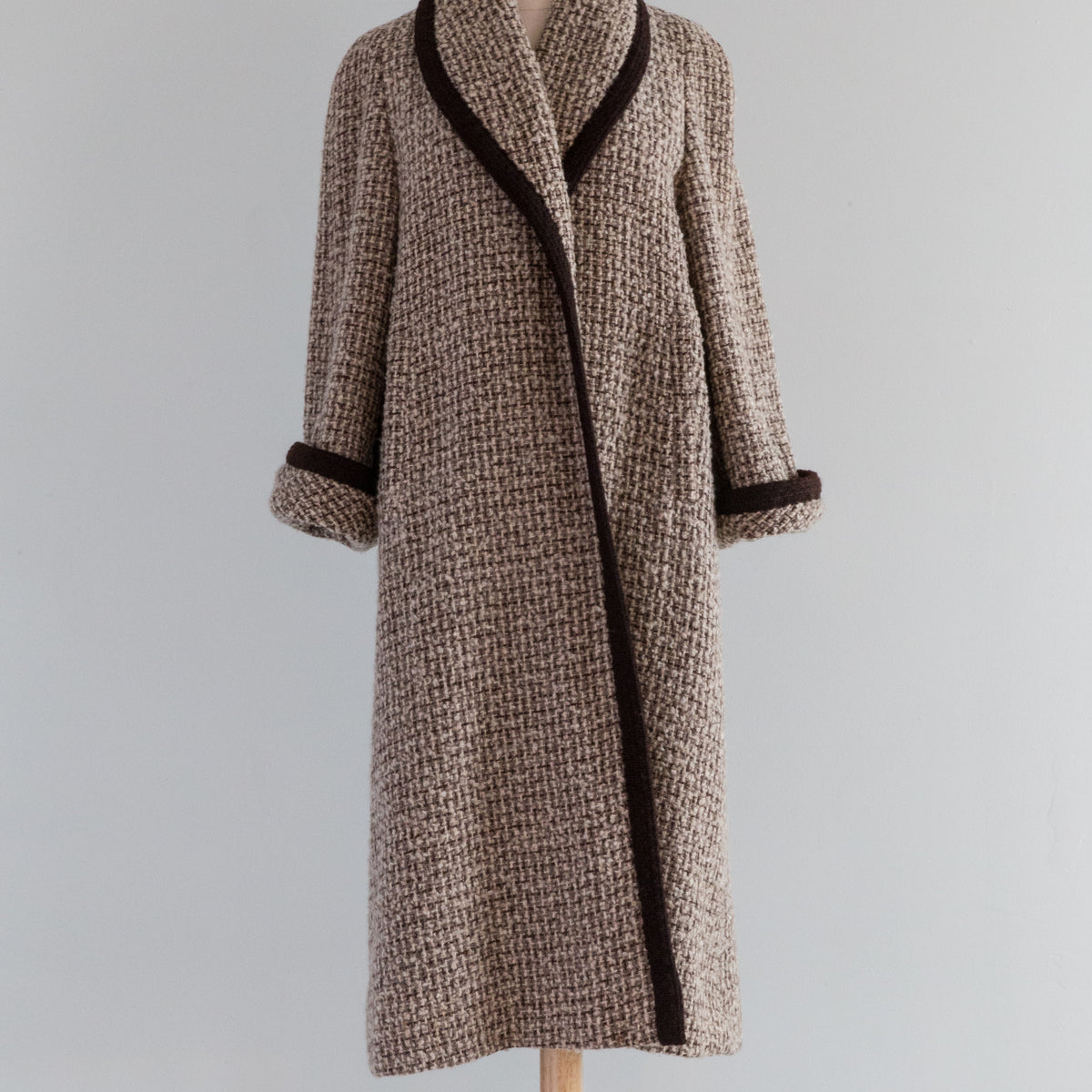 Elegant 1950's Forstmann Wool Tweed Long Line Swing Coat / Medium