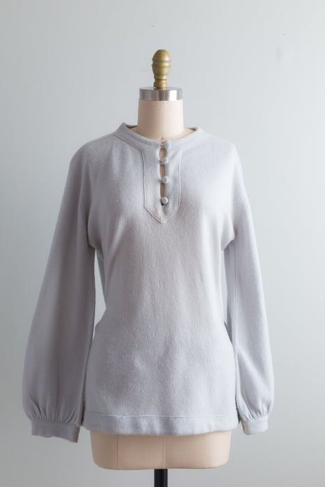 Luxurious 1970's Cashmere Sweater With Bishop Sleeves / Medium