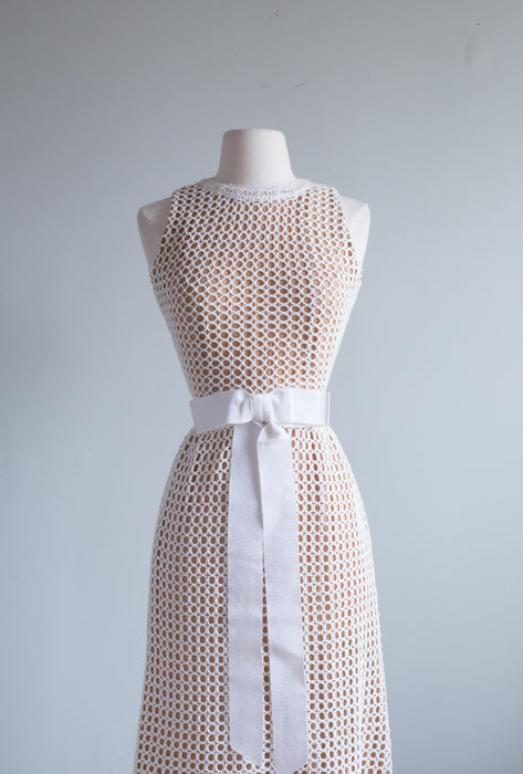 Fabulous 1960's Pat Sandler Crochet Wedding Dress / Small