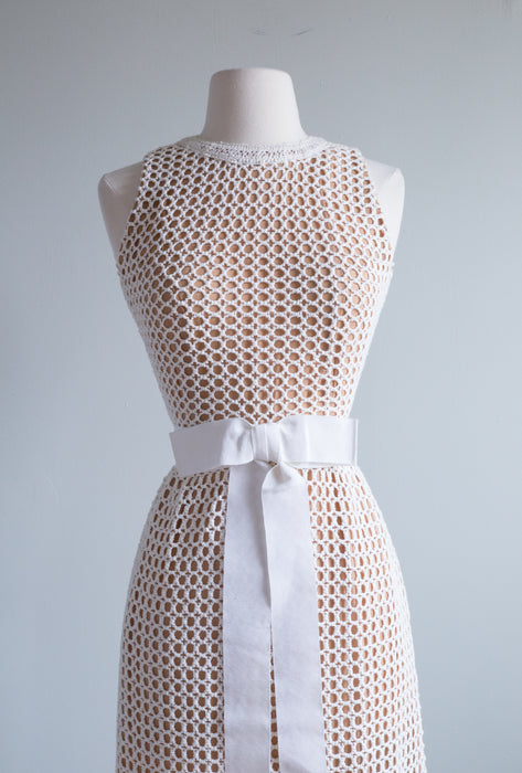 Fabulous 1960's Pat Sandler Crochet Wedding Dress / Small
