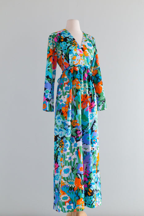 Fabulous Early 1970's Bold Floral Maxi Dress / ML