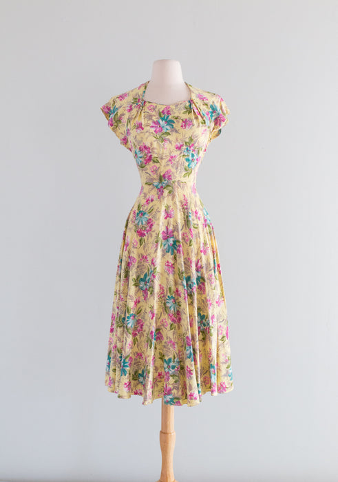 Dreamy 1940's Pale Yellow Floral Print Rayon Dress / Medium