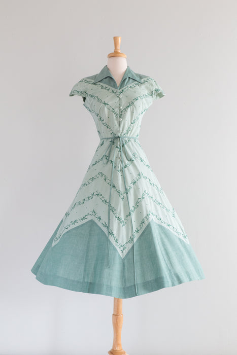 Beautiful 1950's Doris Dodson Spearmint Embroidered Cotton Day Dress / Small