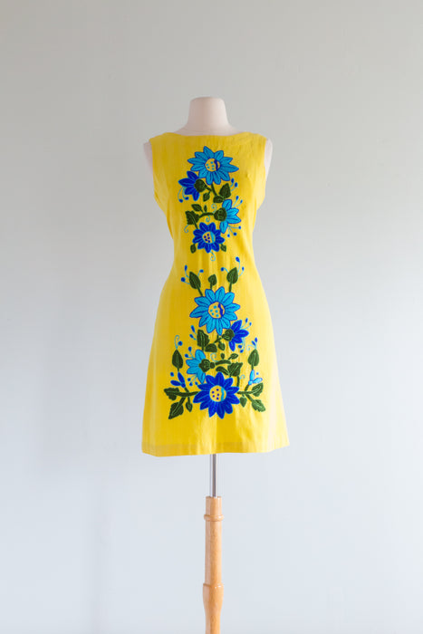 yellow dress with blue flowers Fab 1960's Embroidered Yellow Shift Dress / Medium – Xtabay Vintage