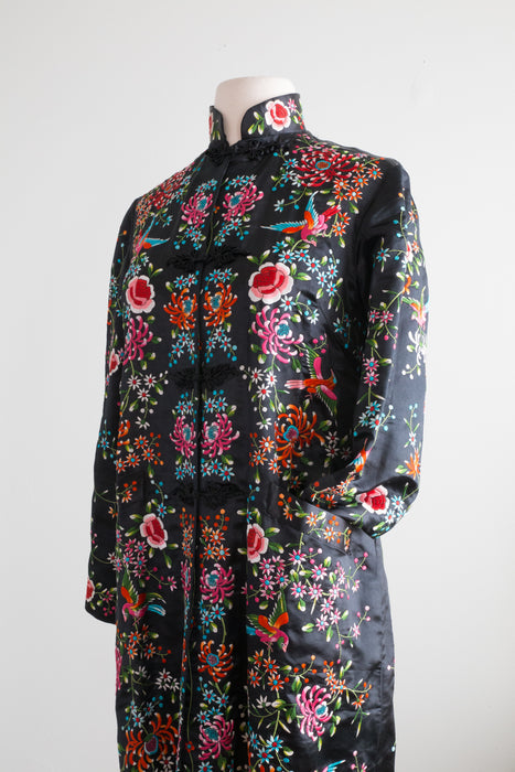 Vintage Chinese Silk Embroidered Silk Jacket / SM
