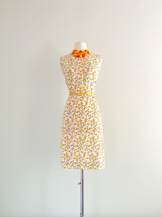 1960's Sunshine Daisy Shift Dress by Career Casuals/ Sz M