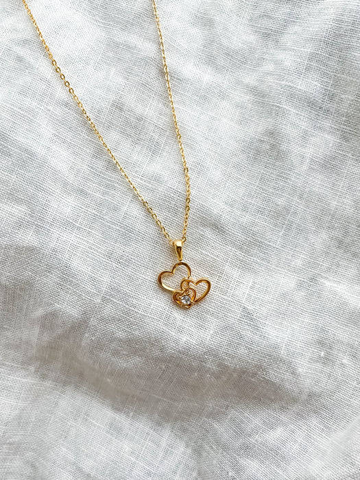 Adorable NOS 1980's Gold and Diamond Rhinestone Heart Trio Charm Necklace