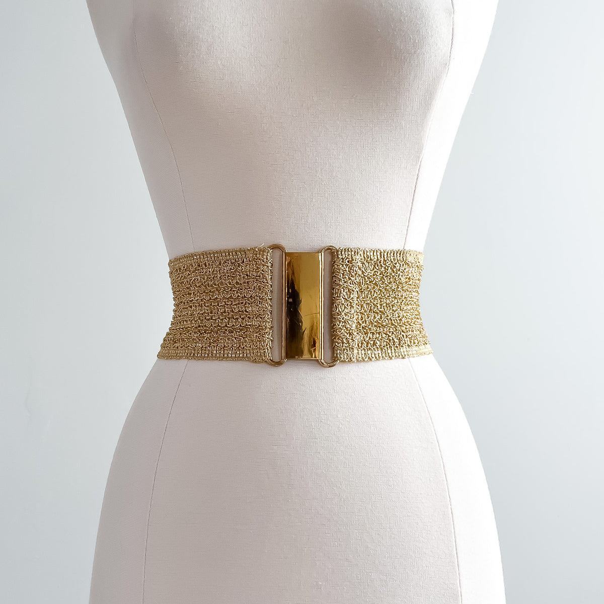 1950 s Gold Wide Stretch Waist Belt M L Xtabay Vintage