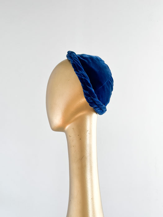 Elegant 1930's Blue Silk Velvet Evening Cap / OS