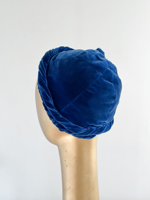 Elegant 1930's Blue Silk Velvet Evening Cap / OS