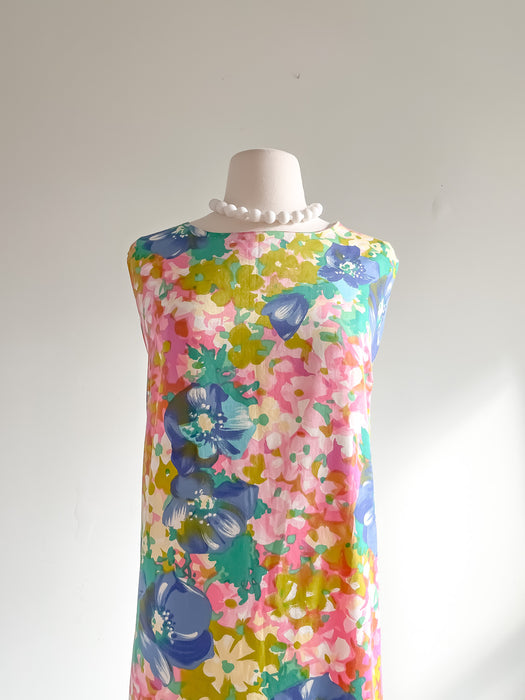 Sweet 1960's Floral Watercolor Sleeveless Shift Dress / Sz L