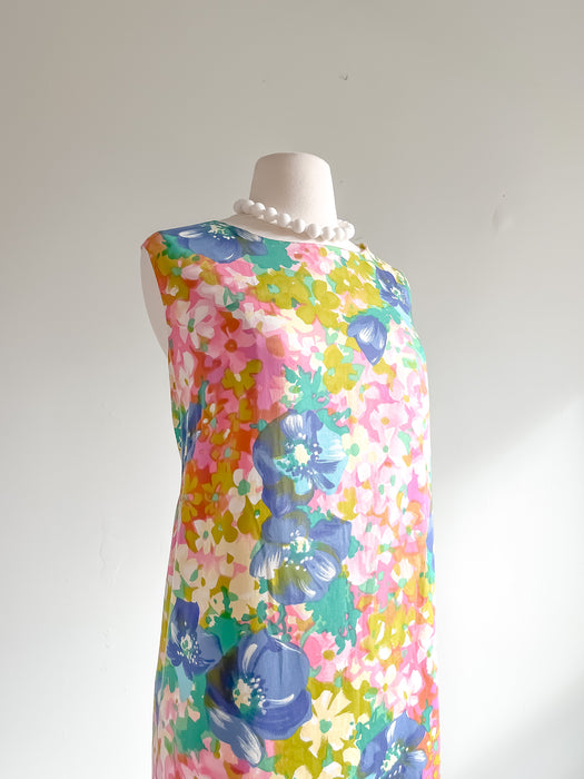 Sweet 1960's Floral Watercolor Sleeveless Shift Dress / Sz L