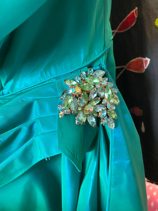 1950's Iridescent Peacock Green Party Dress By Fred Perlberg / Waist 30-31"