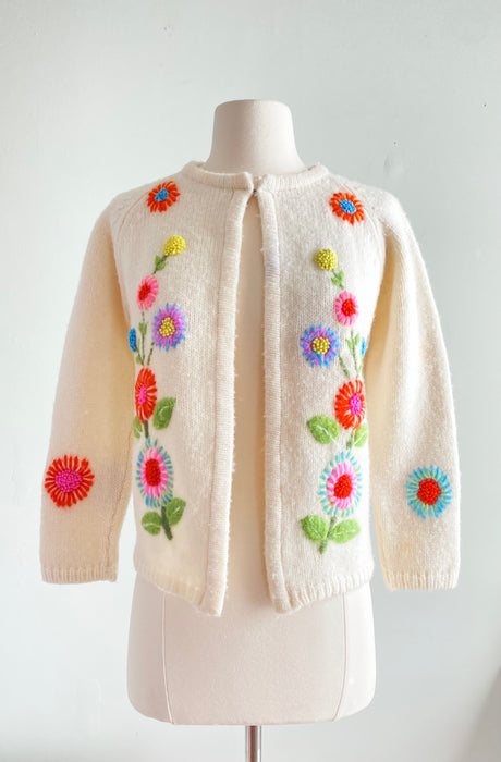 Bold 1960s Floral Embroidered Wool Knit Cardigan / Small
