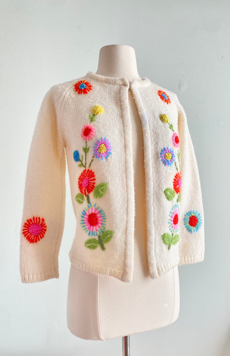 Bold 1960s Floral Embroidered Wool Knit Cardigan / Small