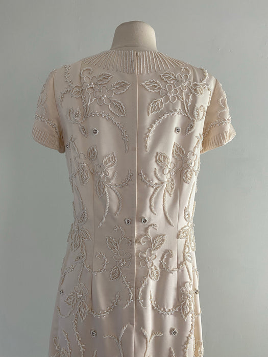 Exquisite 1960's Hand Beaded Silk Wedding Gown / Medium