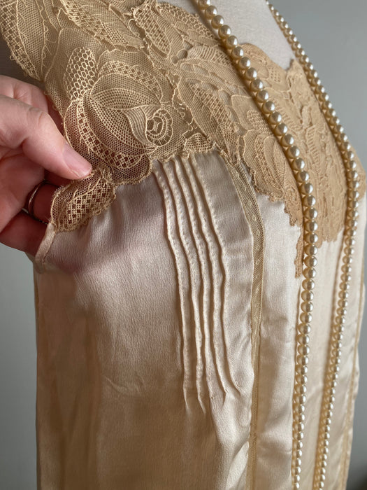 Trousseau Collection: 1920's Handmaid Silk Night Gown / Medium